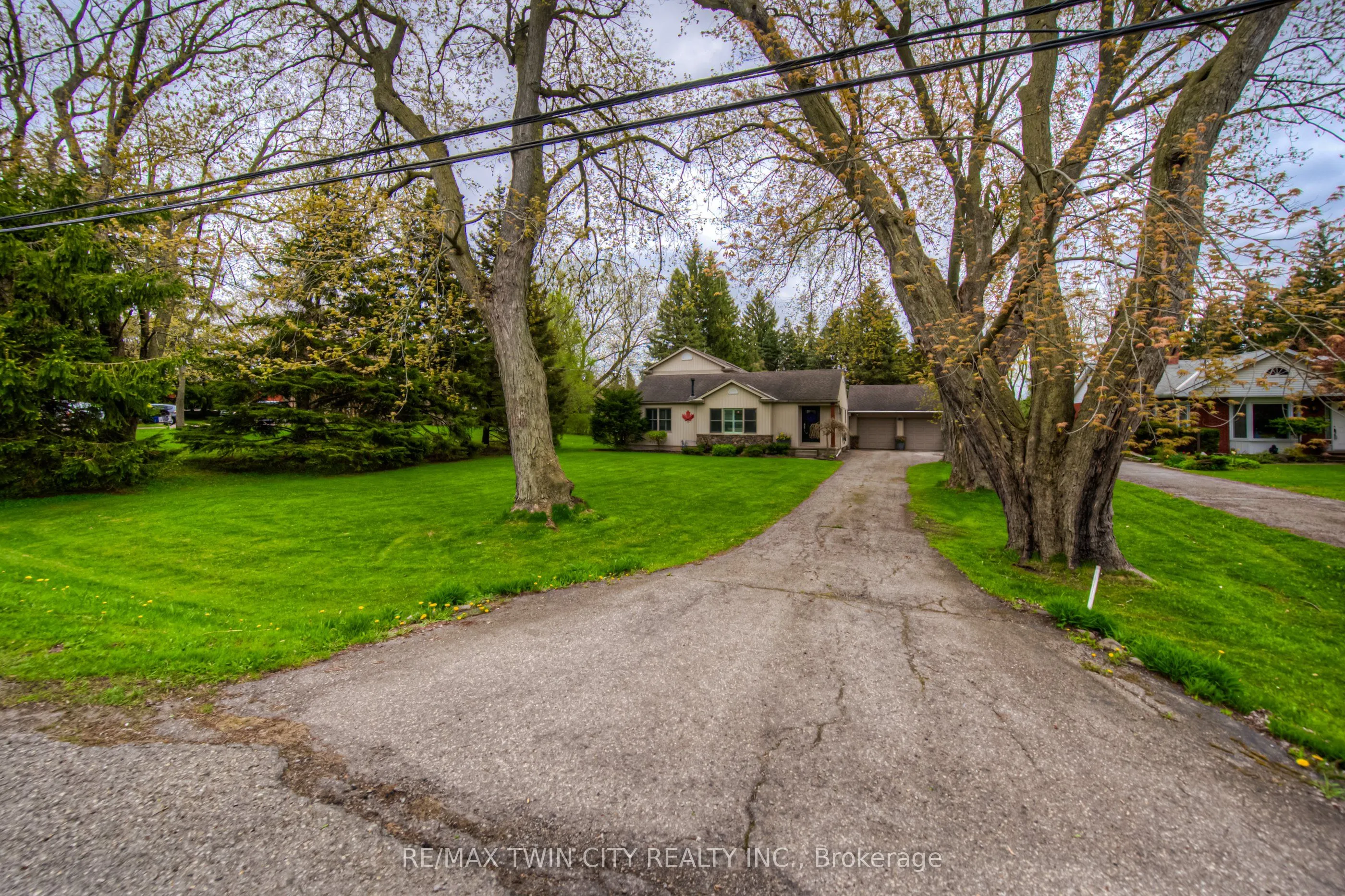 145 Riverbank Drive, Cambridge, ON N3H 4R6
