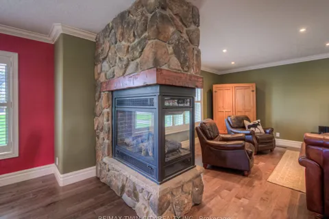 145 Riverbank Drive, Cambridge, ON N3H 4R6