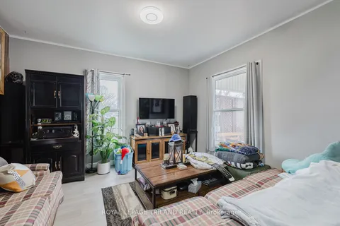 245 SYDENHAM Street, Aylmer, ON N5H 1M1
