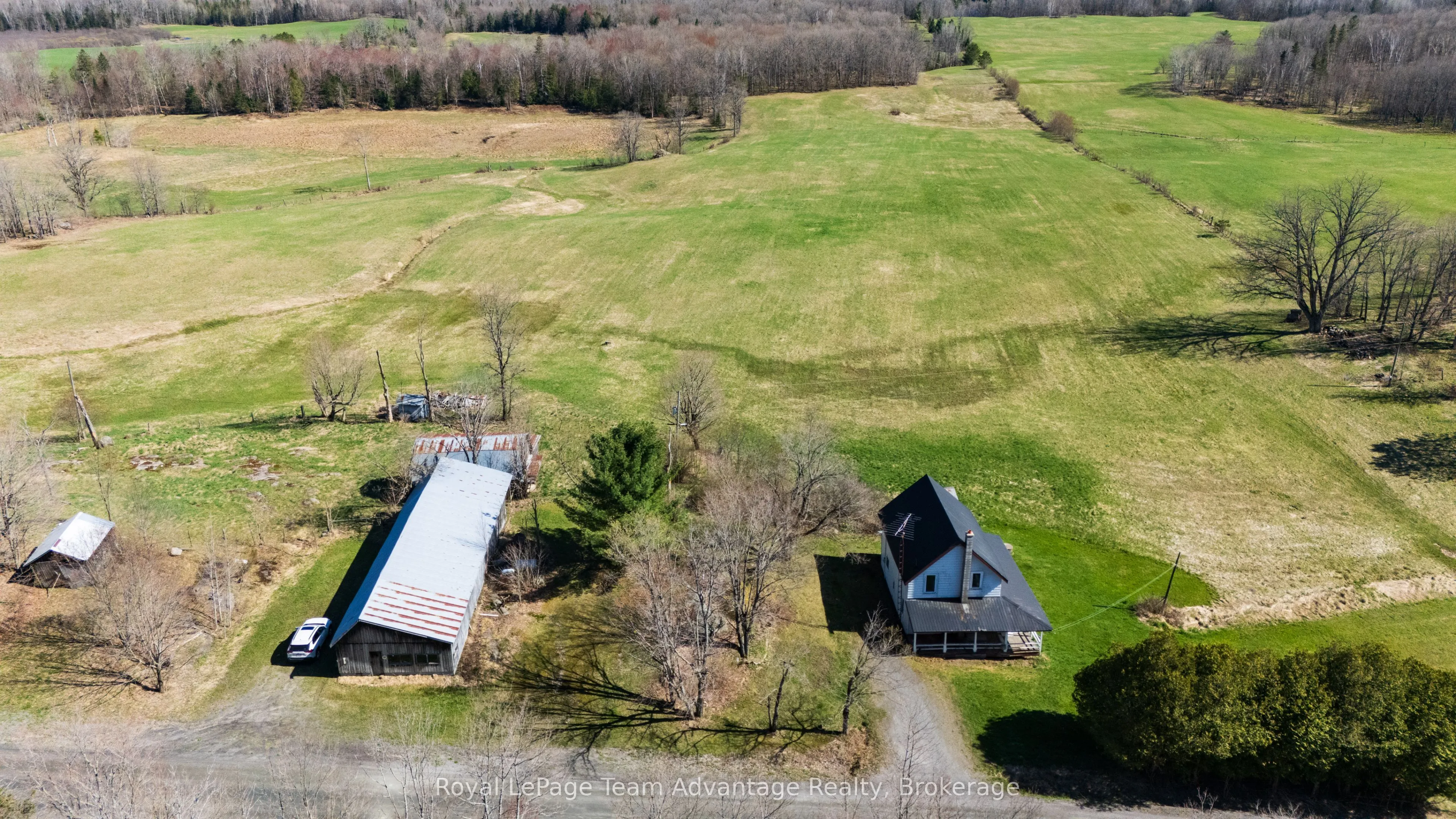 77 Lakeshore Road, ON P0G 1C0