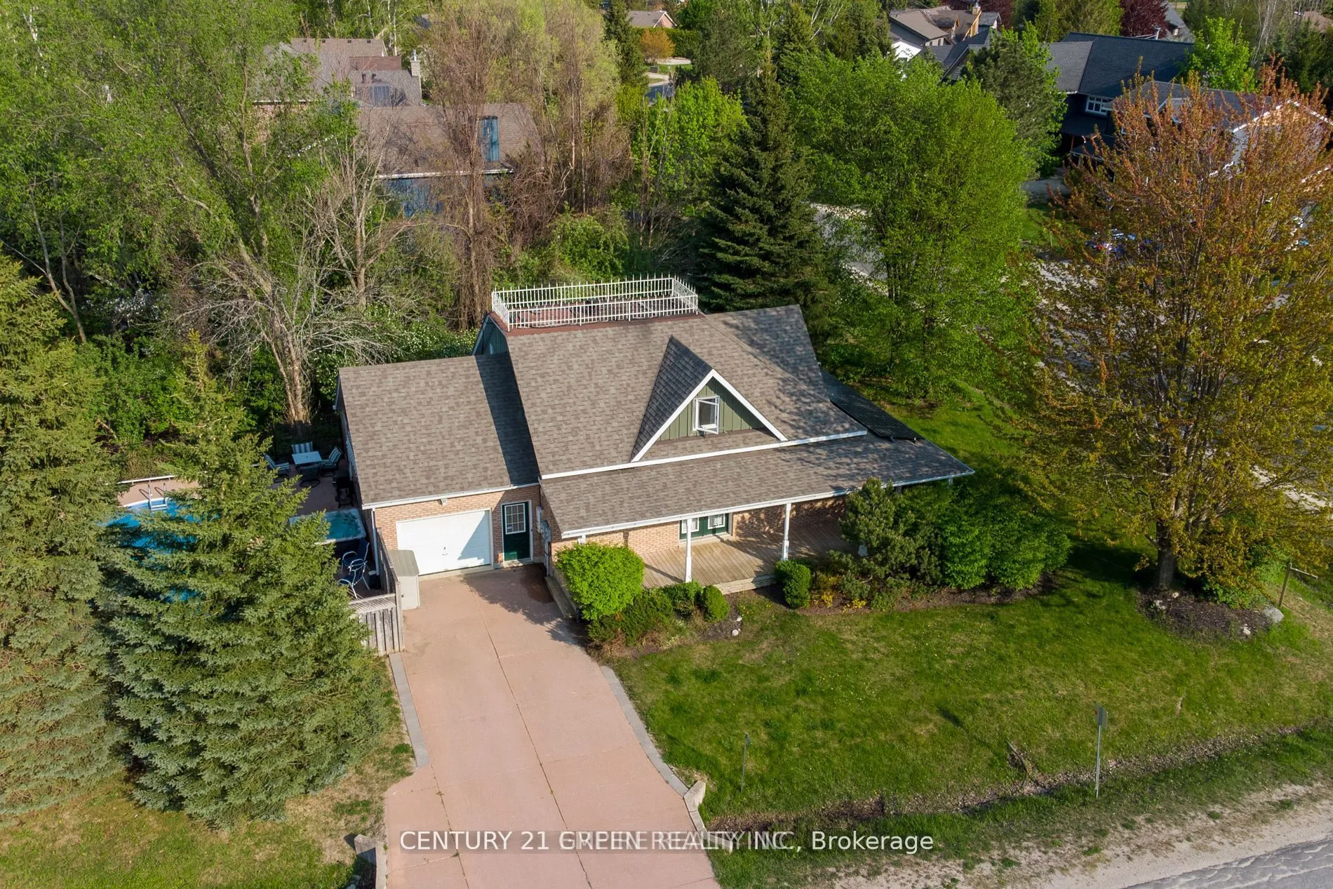 102 Liisa's Lane, Blue Mountains, ON L9Y 0M3