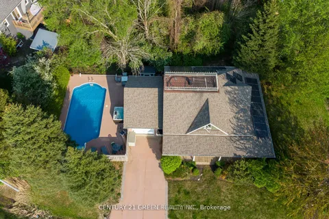 102 Liisa's Lane, Blue Mountains, ON L9Y 0M3