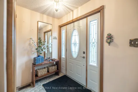 7147 Wellington Rd 124 Road, ON N1H 6J3