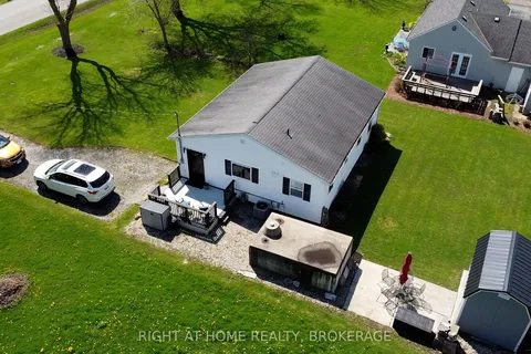 592 Cedar Bay Road, Port Colborne, ON L3K 5V3