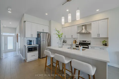 23 Maize Street, Stittsville - Munster - Richmond, ON K2S 2T4