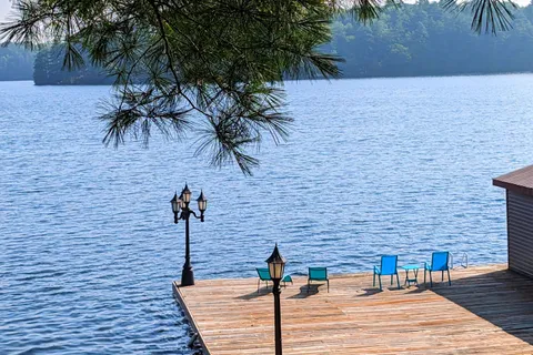 1932A Lake Joseph Road, Seguin, ON P0C 1H0