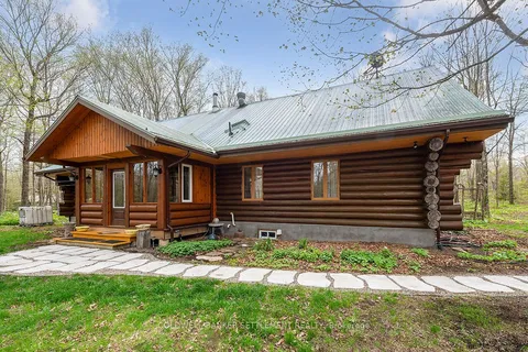 506 Holbrook Road, Montague, ON K7A 4S7