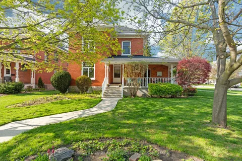 133 Nelson Street, ON N7A 1S1