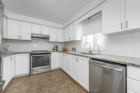 854 Springbank Avenue, ON N4T 1T5