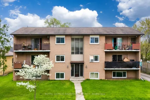 276 Grand River Avenue, ON N3T 4Y4