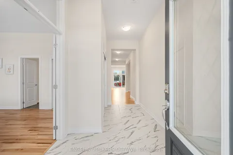 237 Kinderwood Way, ON K0G 1J0