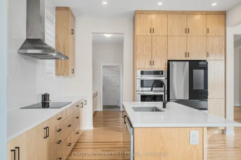 237 Kinderwood Way, ON K0G 1J0