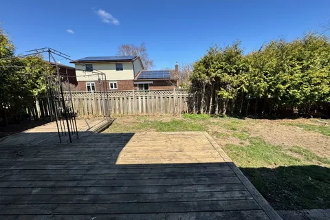 26 Polley Place, ON N4Z 1C9
