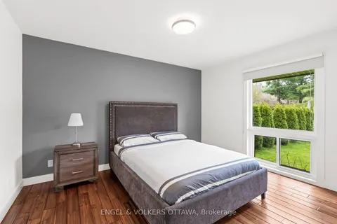 70 Varley Drive, ON K2K 1H2