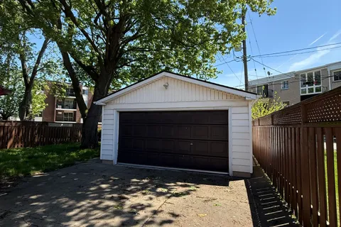 1345 Marlborough Boulevard, ON N9C 1Y8