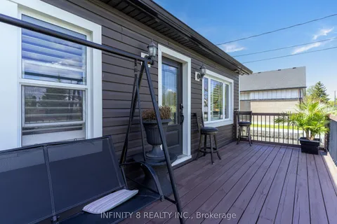 216 Beatrice Street, ON L3B 2Z7
