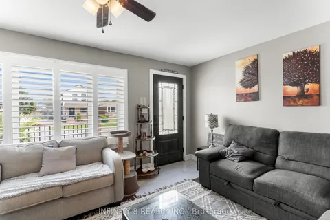 216 Beatrice Street, ON L3B 2Z7
