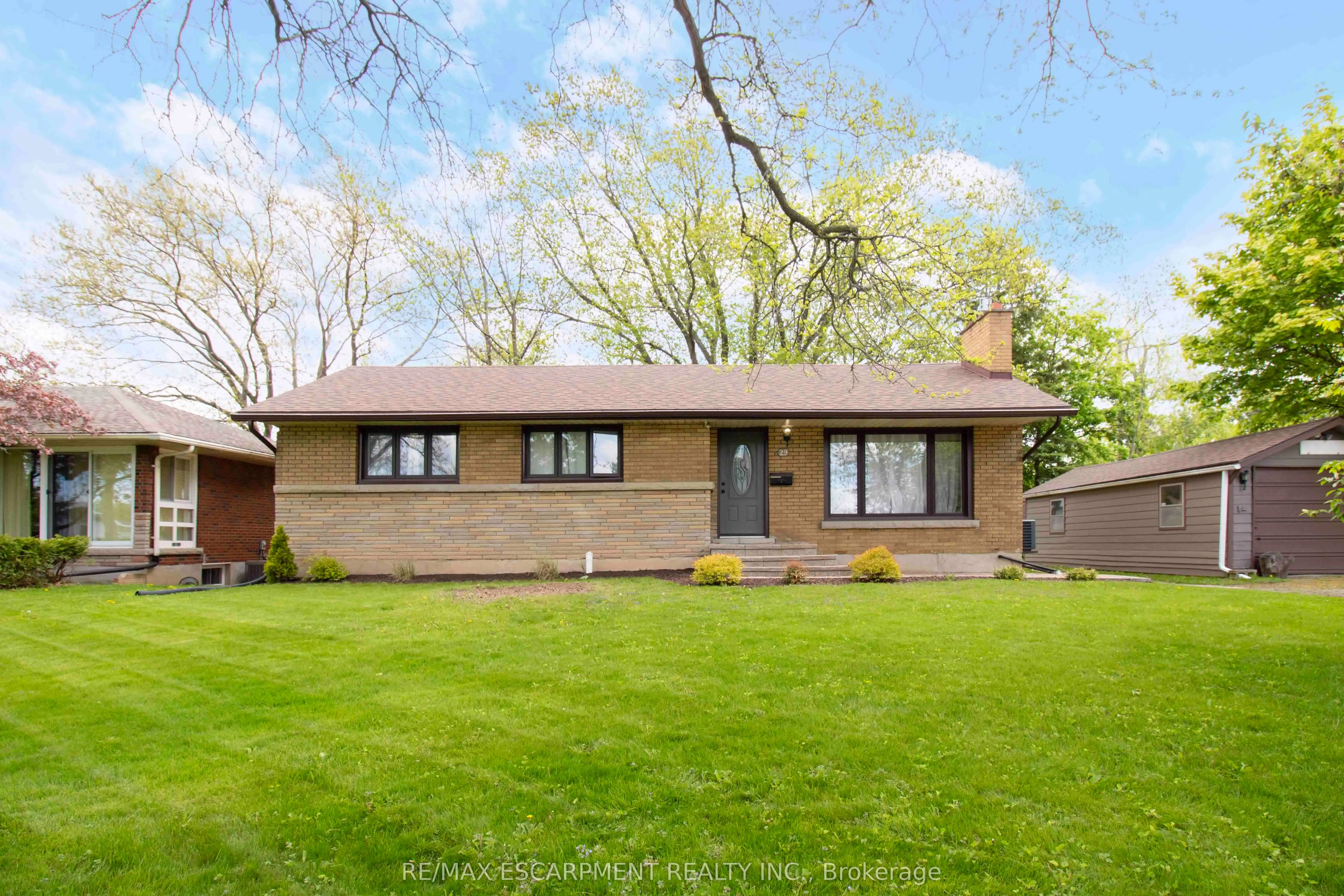 29 Masterson Avenue, ON L2T 3P2