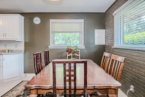 31 SHARON Avenue, ON L3C 4M8