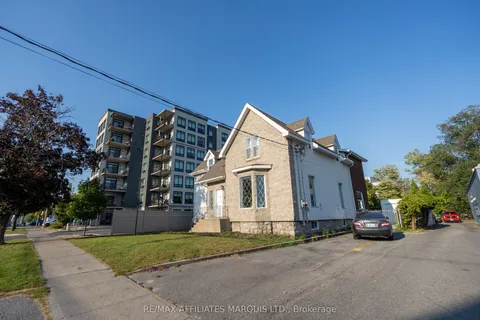 133 Sydney Street, ON K6H 3H1
