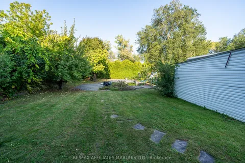 133 Sydney Street, ON K6H 3H1