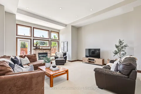 104 Farm Gate Road, ON L9Y 3Z2