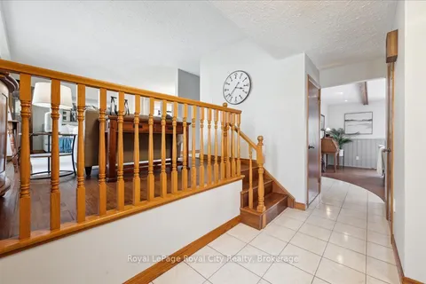 5 Cabot Court, ON N1G 3E4