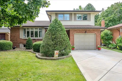 5 Cabot Court, ON N1G 3E4