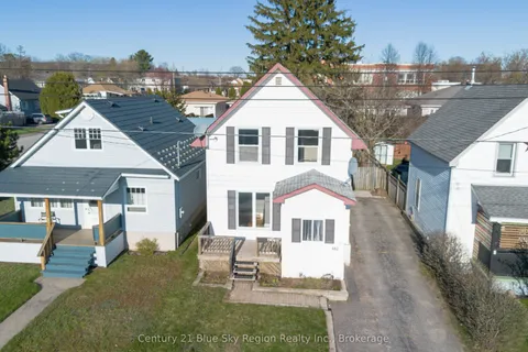 482 O'Brien Street, ON P1B 5W3