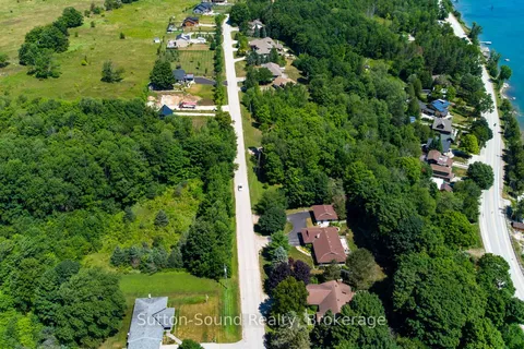 31 EVERETT Road, ON N0H 2T0