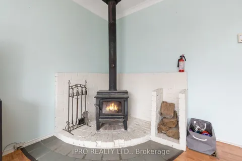 45 Wellington 124 Road, ON N0B 1T0