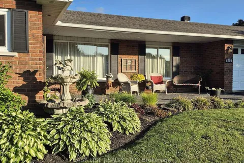 612 Virginia Street, ON K6K 1R5