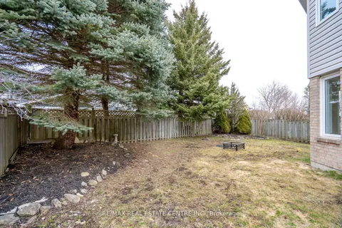 416 Olde Village Lane, ON L9V 3A4