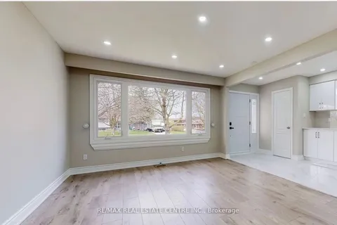 225 Simon Street, ON L9V 3Y3