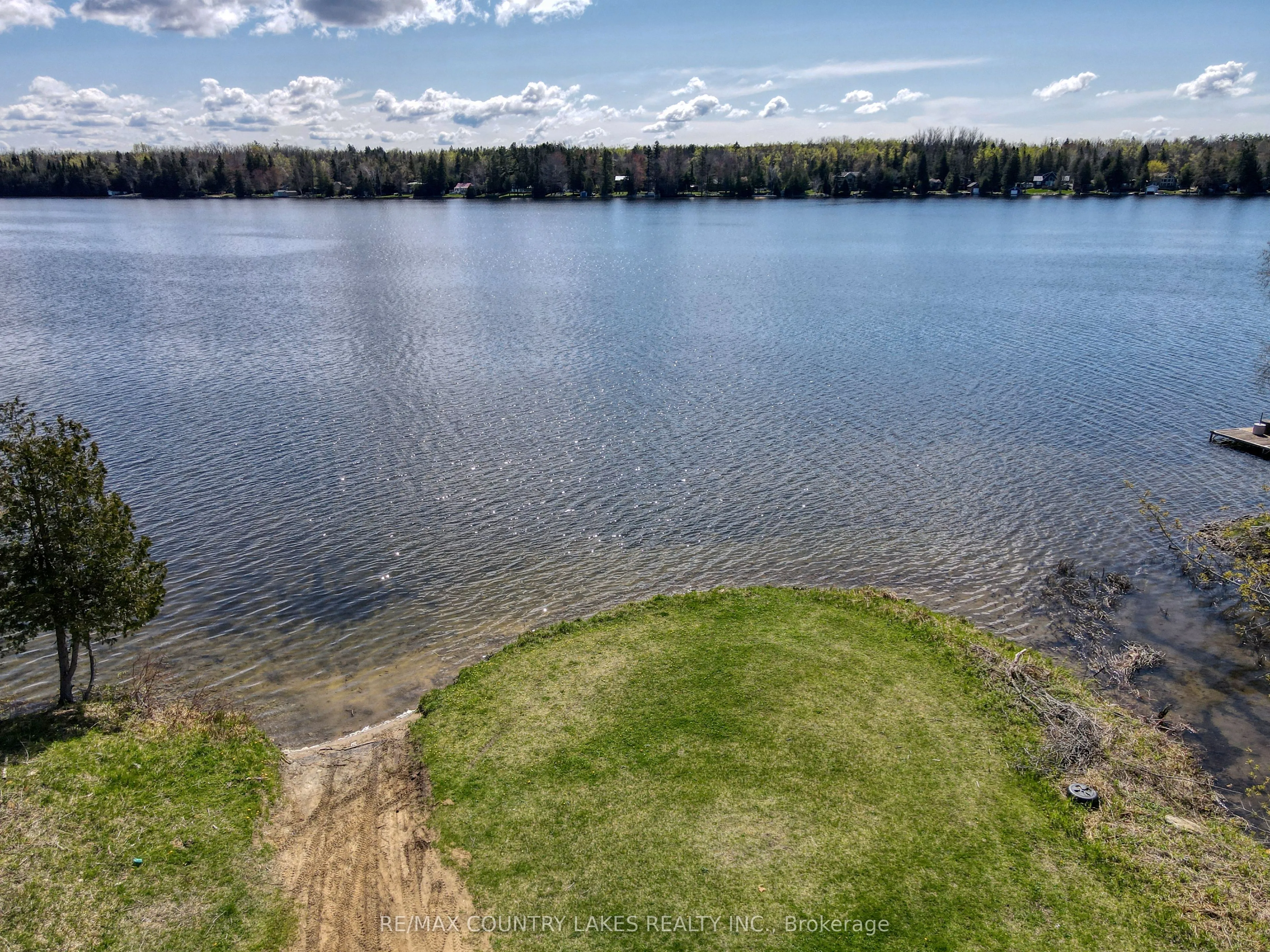 40 Greenwood Crescent, ON K0M 2T0
