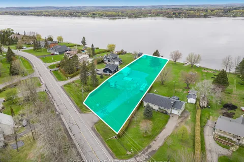 3595 Front Road, ON K6A 2W5