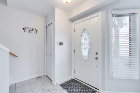 874 Shelborne Street, ON N5Z 5A8