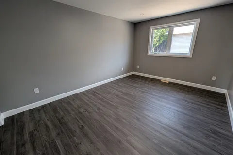 167 Levesque Street, ON P2B 1M5
