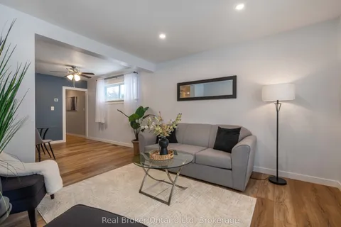 1805 3rd Avenue, ON N4K 4R7