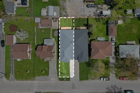230 Knoll Street, ON L3K 5B6