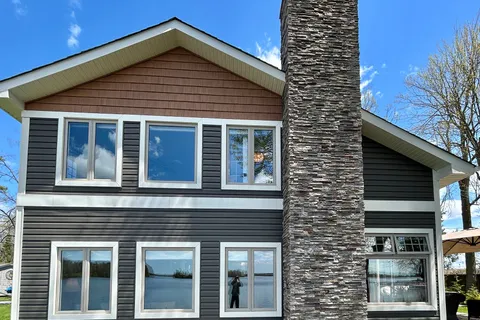 11 EDGEWATER Drive, Selwyn, ON K0L 1T0