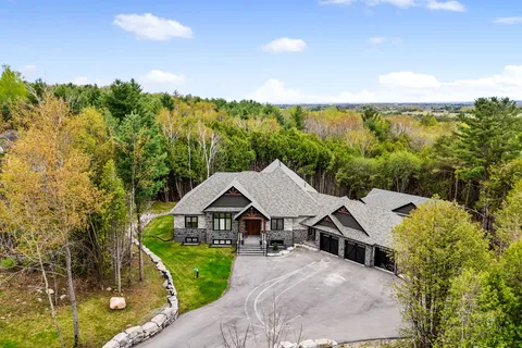 2006 Hill 60 Road, ON K9A 4J8