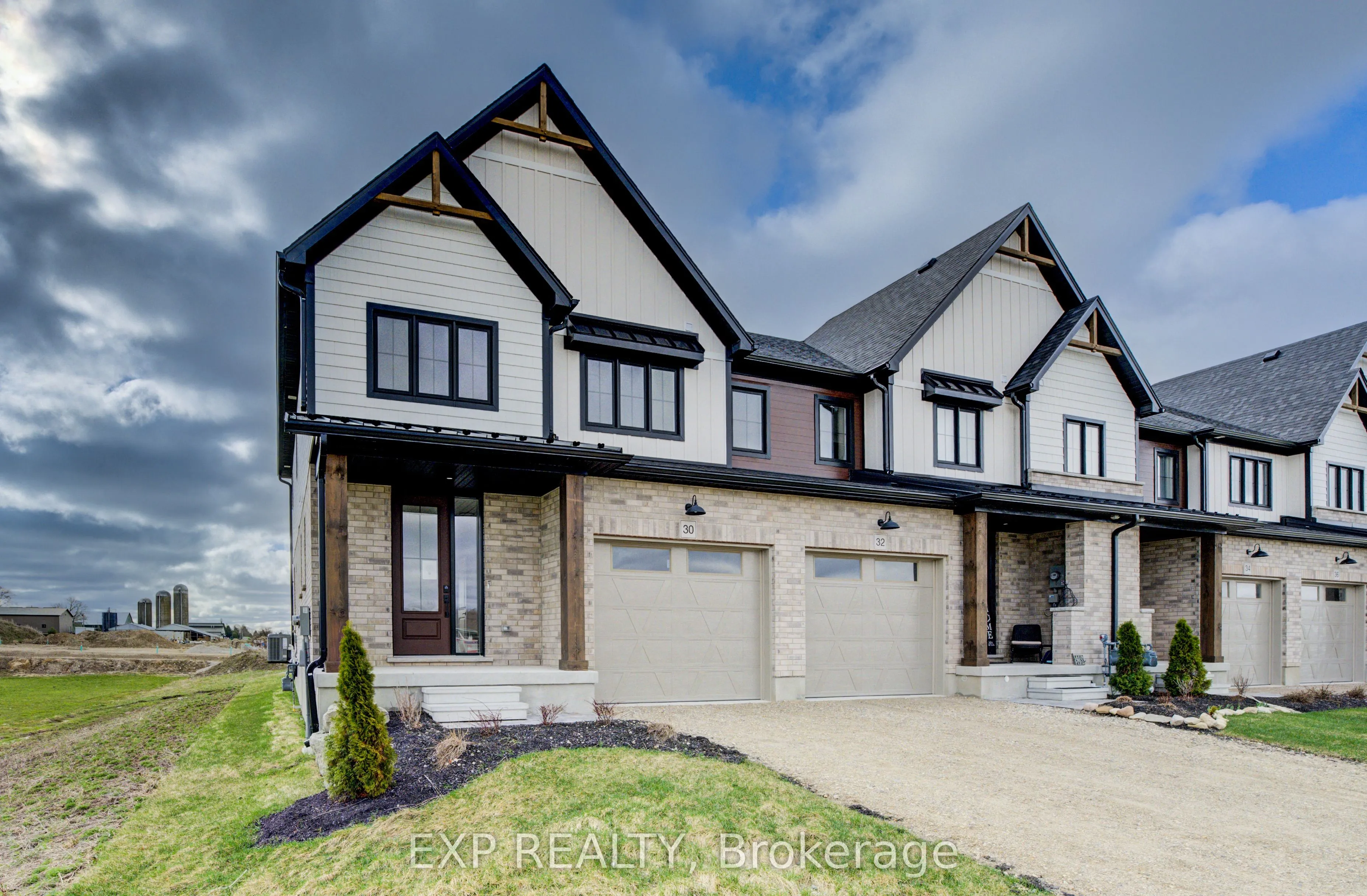 30 Anne Street, ON N0G 1Z0