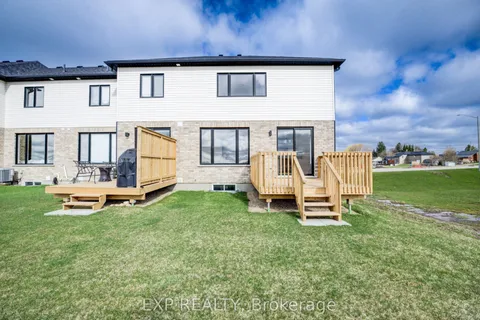 30 Anne Street, ON N0G 1Z0