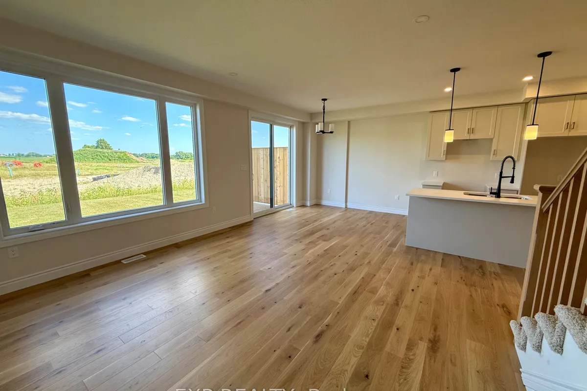 36 Anne Street, ON N0G 1Z0