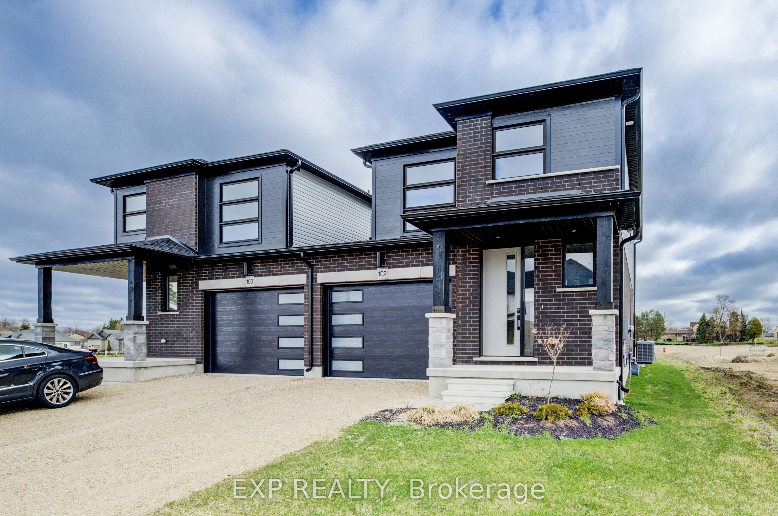 102 Thackeray Way, ON N0G 1Z0