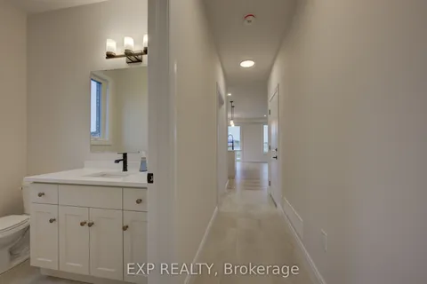 102 Thackeray Way, ON N0G 1Z0