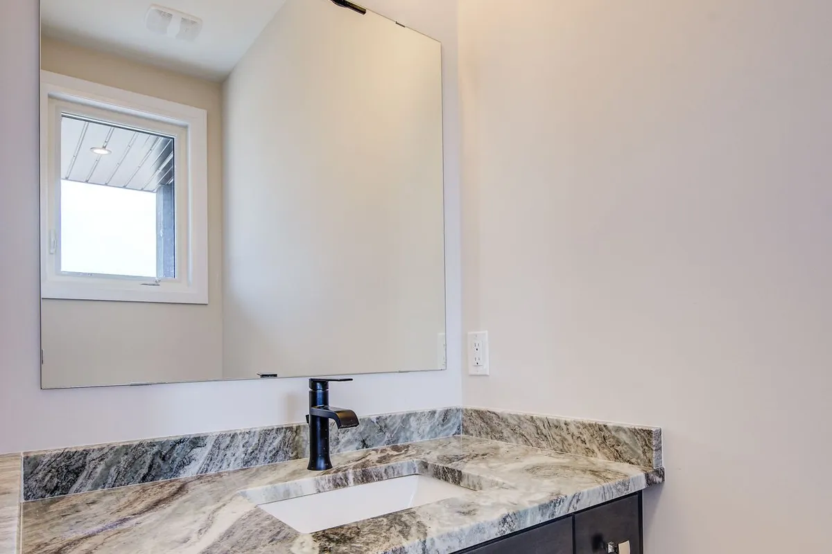 102 Thackeray Way, ON N0G 1Z0