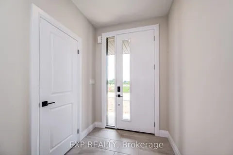 102 Thackeray Way, ON N0G 1Z0