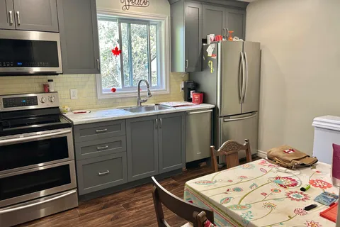 357 8th Street, ON N4N 1J9